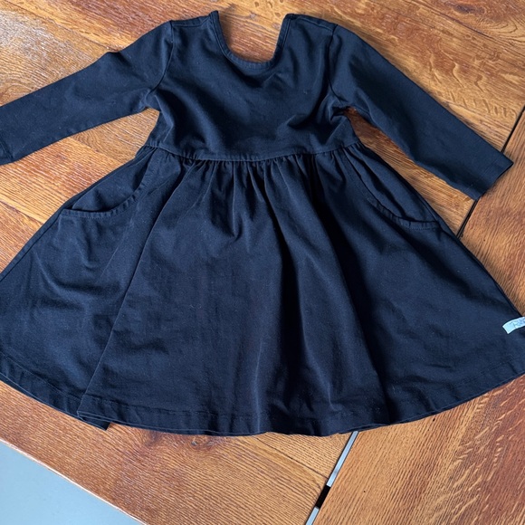 Ruffle butts Knit 3/4 sleeve twirl dress - Picture 2 of 5